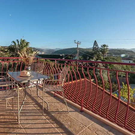 Βίλα Avocado Fivos