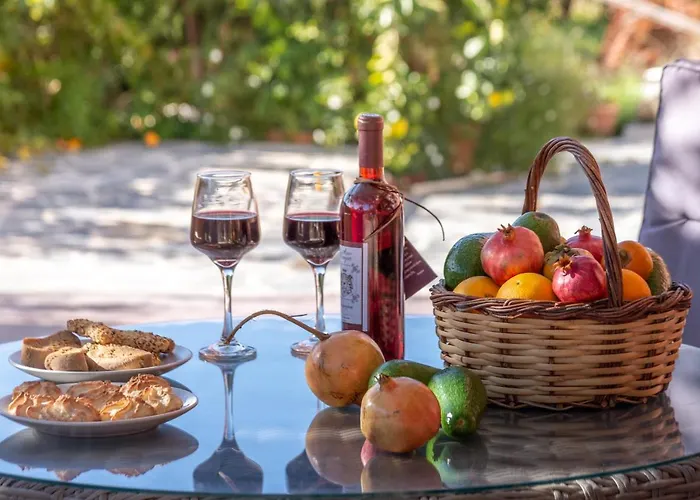 Avocado Fivos 빌라 하니아